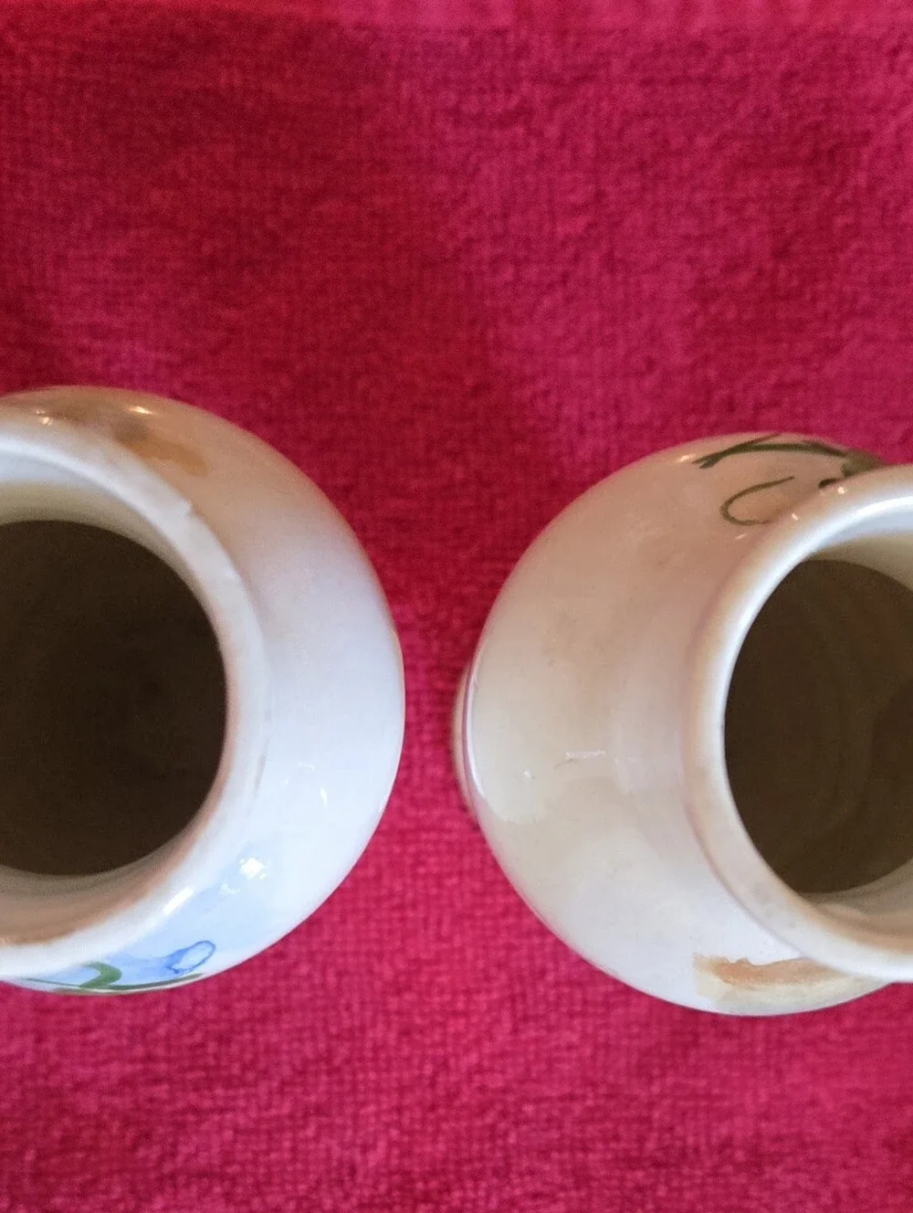 VTG ITALIAN HAND PAINTED PORCELAIN Rose BUD VASES x 2 MANTEL OR DRESSING TABLE